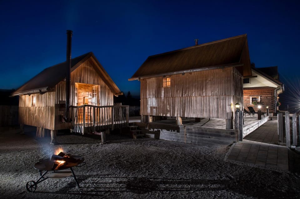 Property building, Spa and wellness centre/facilities