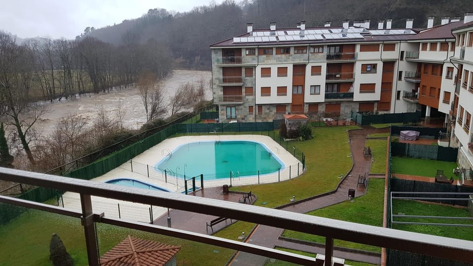 View (from property/room), Garden view, Mountain view, Pool view, River view, Swimming pool, Swimming pool