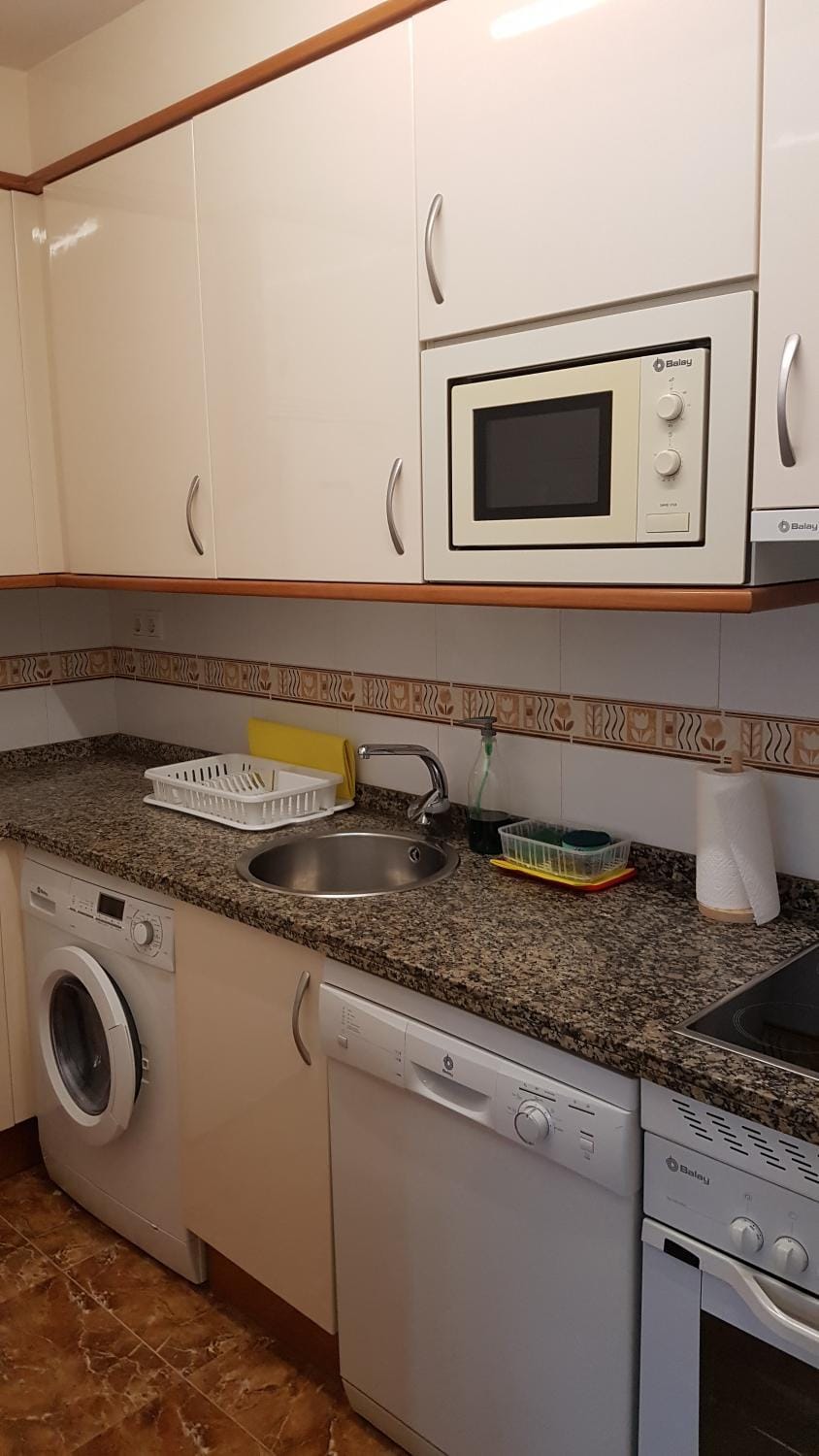 Kitchen or kitchenette, dishwasher, minibar, pet friendly, stove, toaster, washing machine, dryer