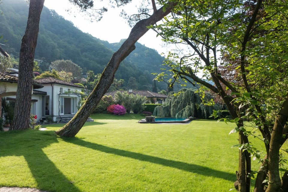 Morcote Cottage House in Canton of Ticino