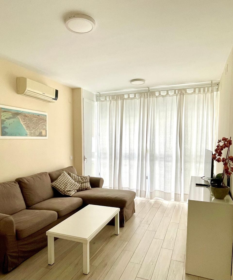 Living room, air conditioner
