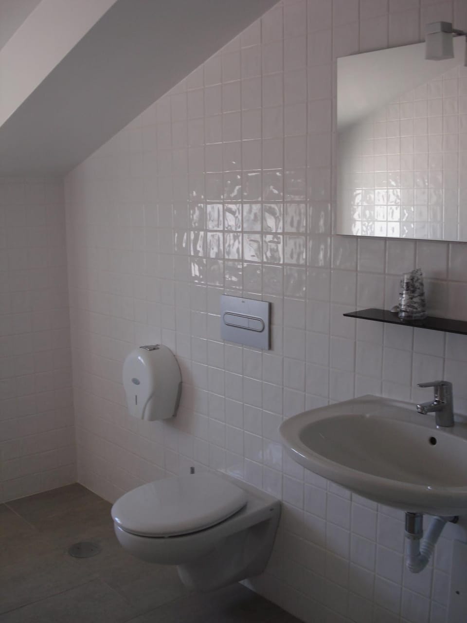 Bathroom, River view