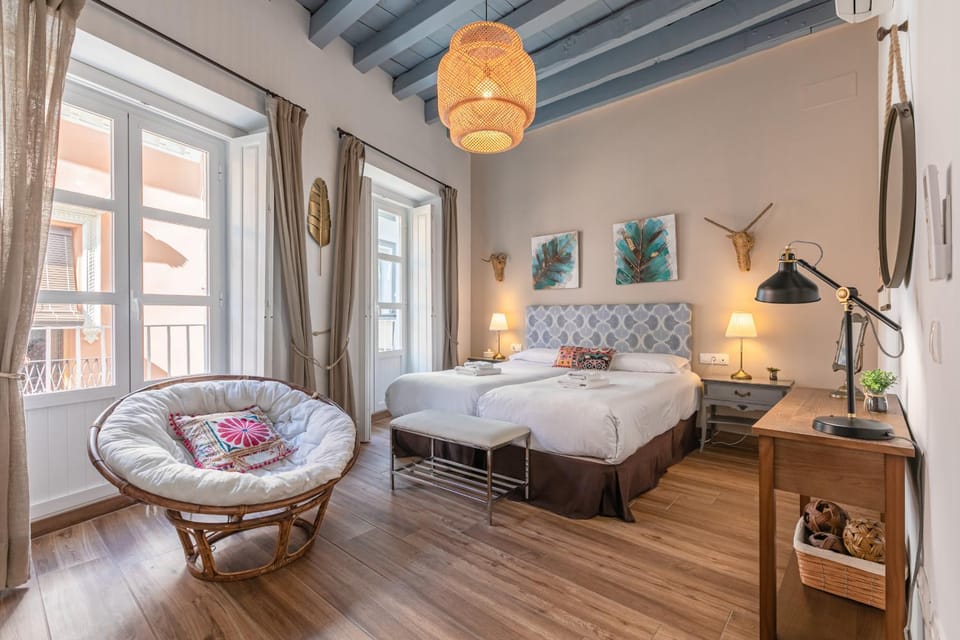 Bed, Bedroom