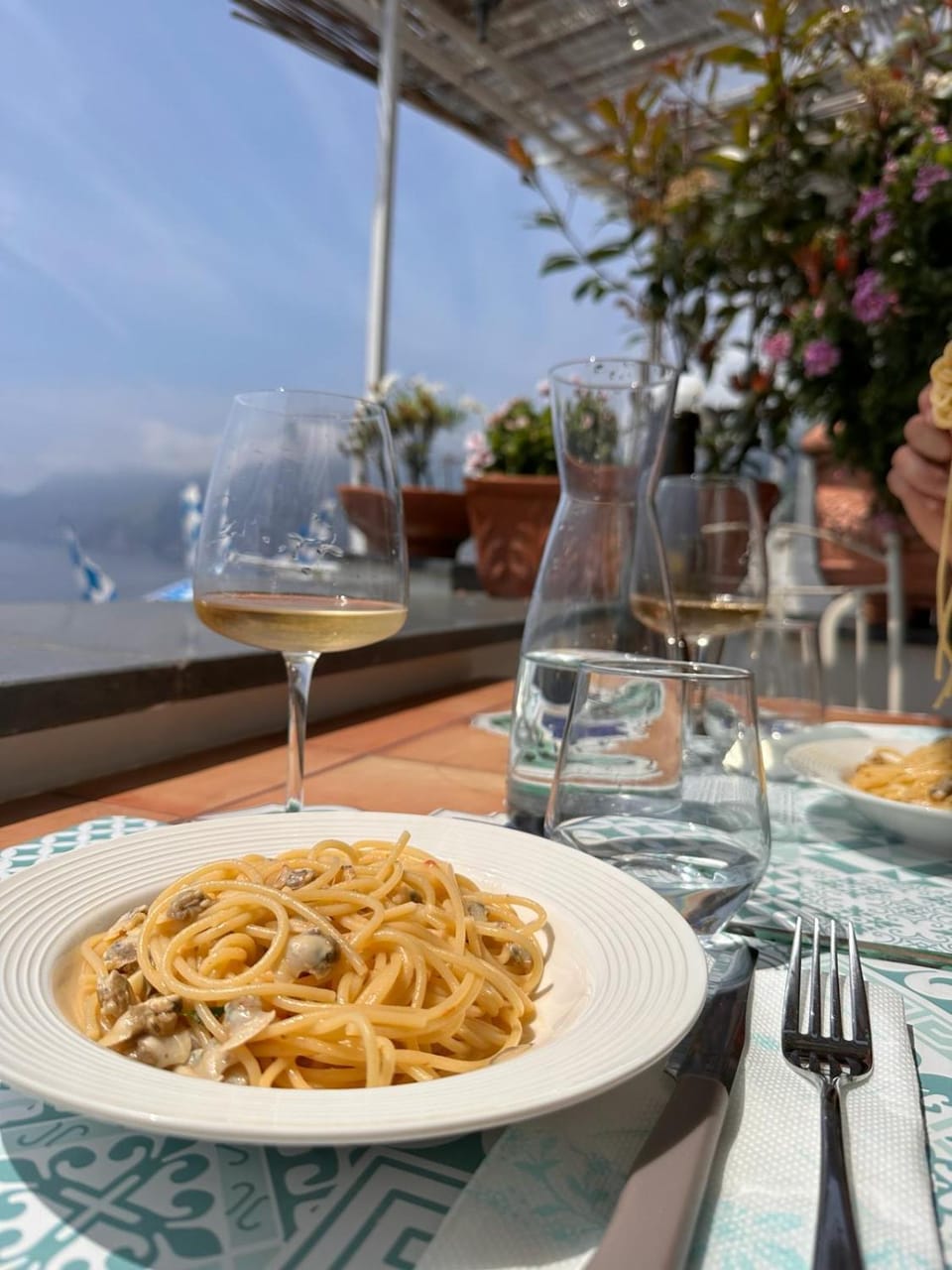 Natural landscape, Balcony/Terrace, Sea view
