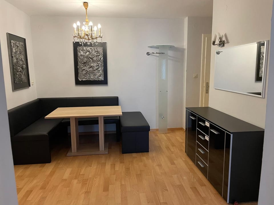 Spacious 2 bedroom apartment Zell-am-See town center Apartment in Zell am See