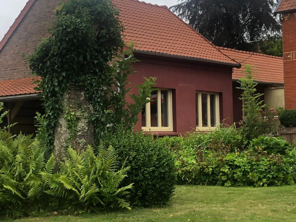 Le cabinet de Benoni Cabin in Hauts-de-France