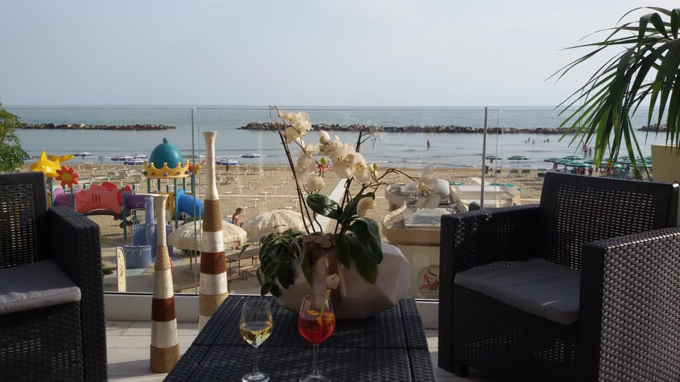 Balcony/Terrace, Sea view, Sunset