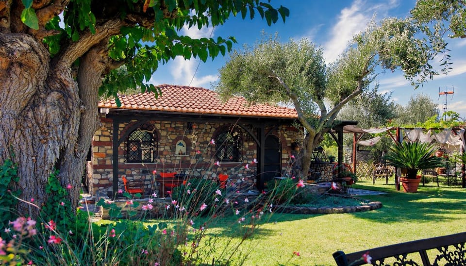 Property building, Garden