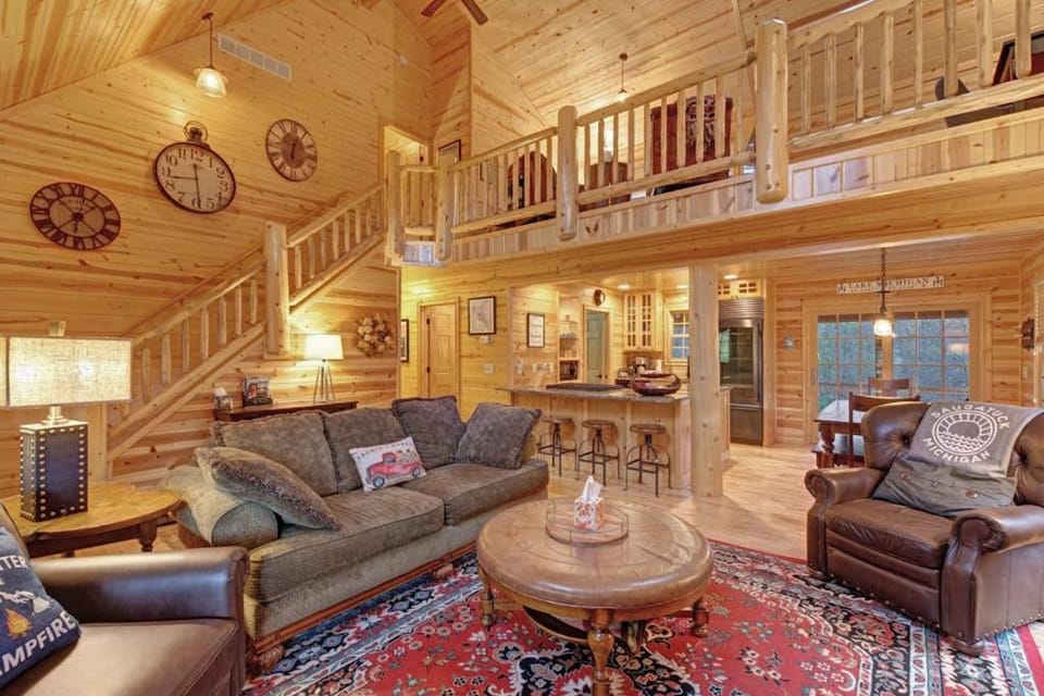Kingfisher Cove Cabin 2 Cabin in Michigan