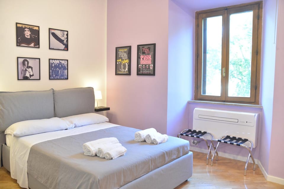 All You Need is Rome Guesthouse Bed and Breakfast in Rome