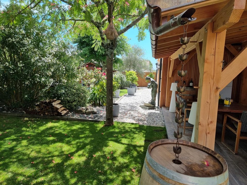 Patio, Garden