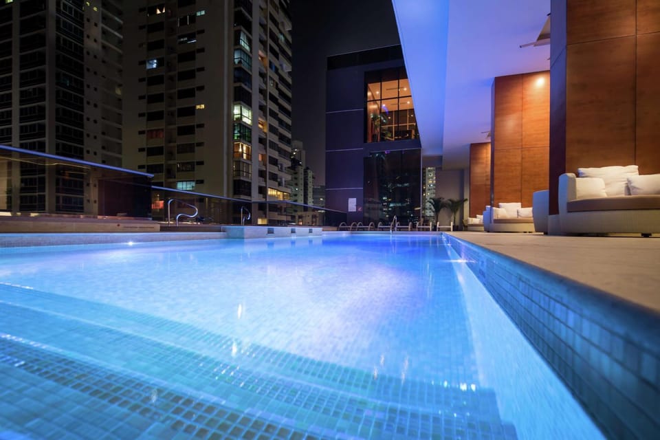 Pool view, Swimming pool