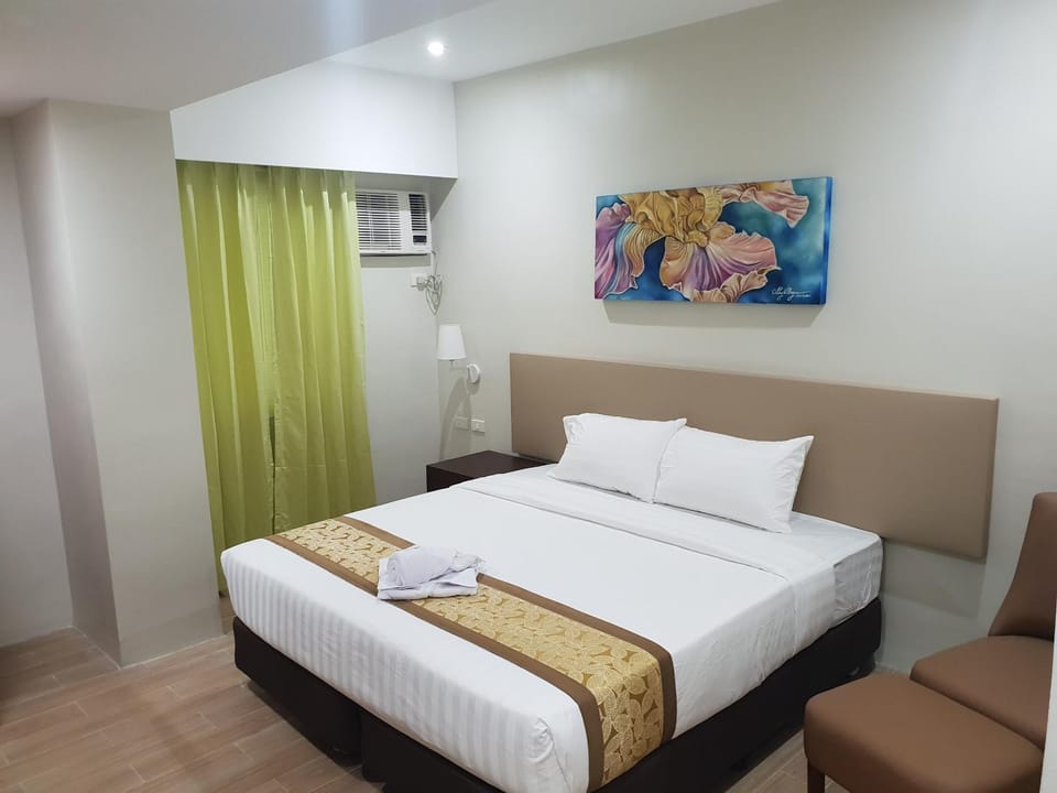 Hotel Fleur de Liz - Tagbilaran City Hotel in Tagbilaran City