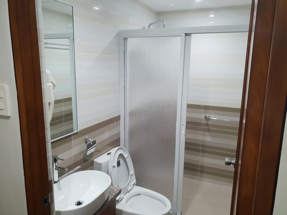 Hotel Fleur de Liz - Tagbilaran City Hotel in Tagbilaran City