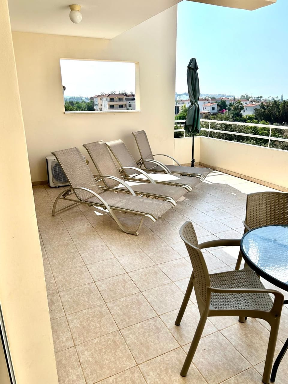 Patio, Balcony/Terrace, sunbed