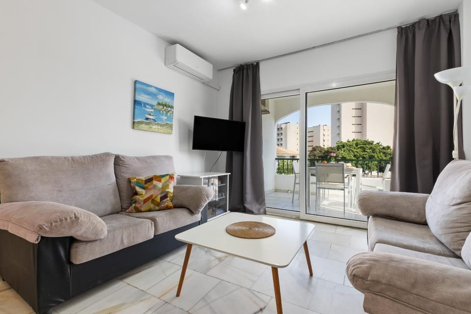 Erisa 25 by IVI Real Estate Apartment in Torremolinos