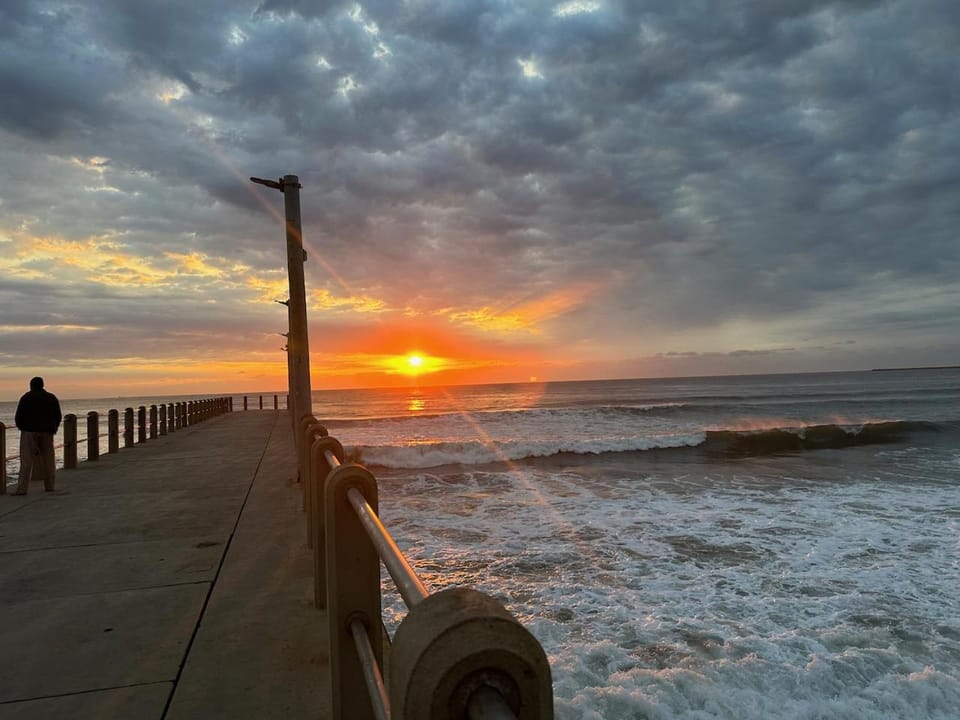 Nearby landmark, Sports, Sunrise