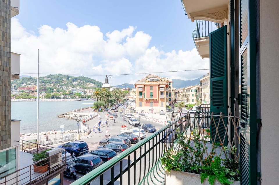 View (from property/room), Balcony/Terrace, Beach, City view, Sea view
