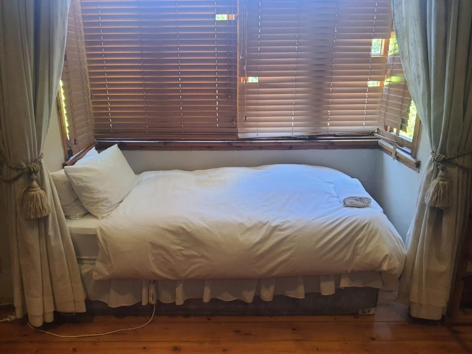 Lord Fraser Guest House Bed and Breakfast in South Africa