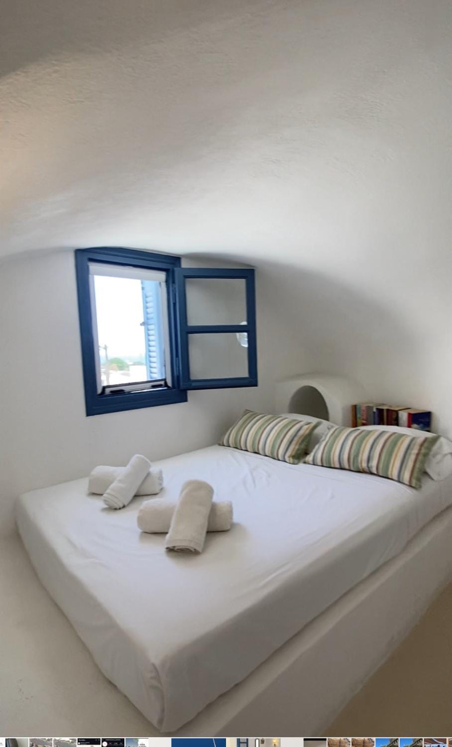 Villa Angels Unique traditional Villa House in Santorini
