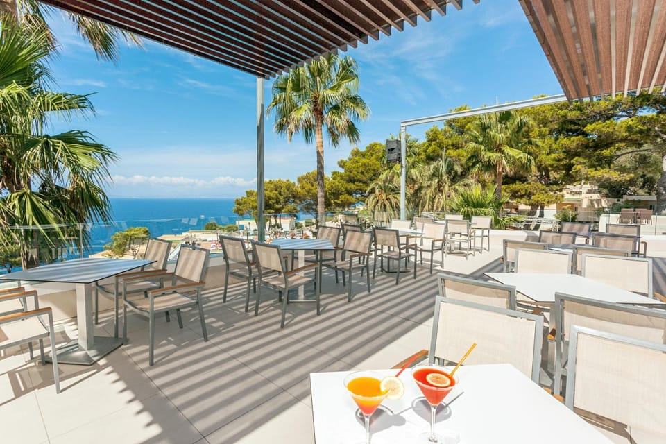 Balcony/Terrace, Lounge or bar, Sea view