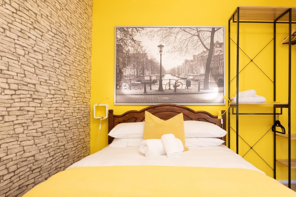 Bed, Bedroom
