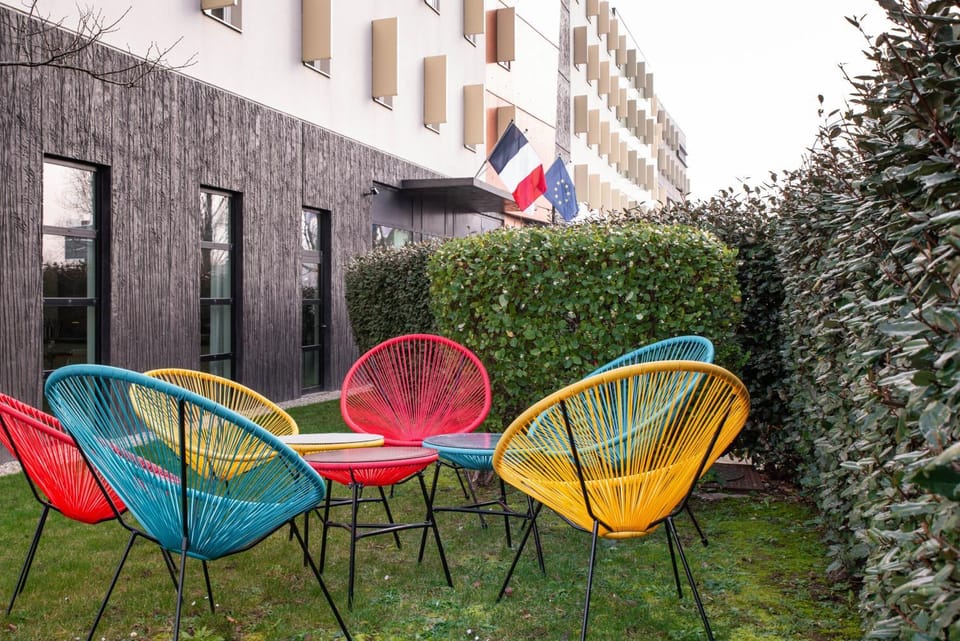 Garden, Balcony/Terrace, Food, Alcoholic drinks