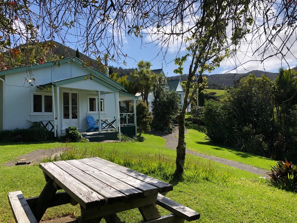 Glenfern Sanctuary Nature lodge in Auckland Region