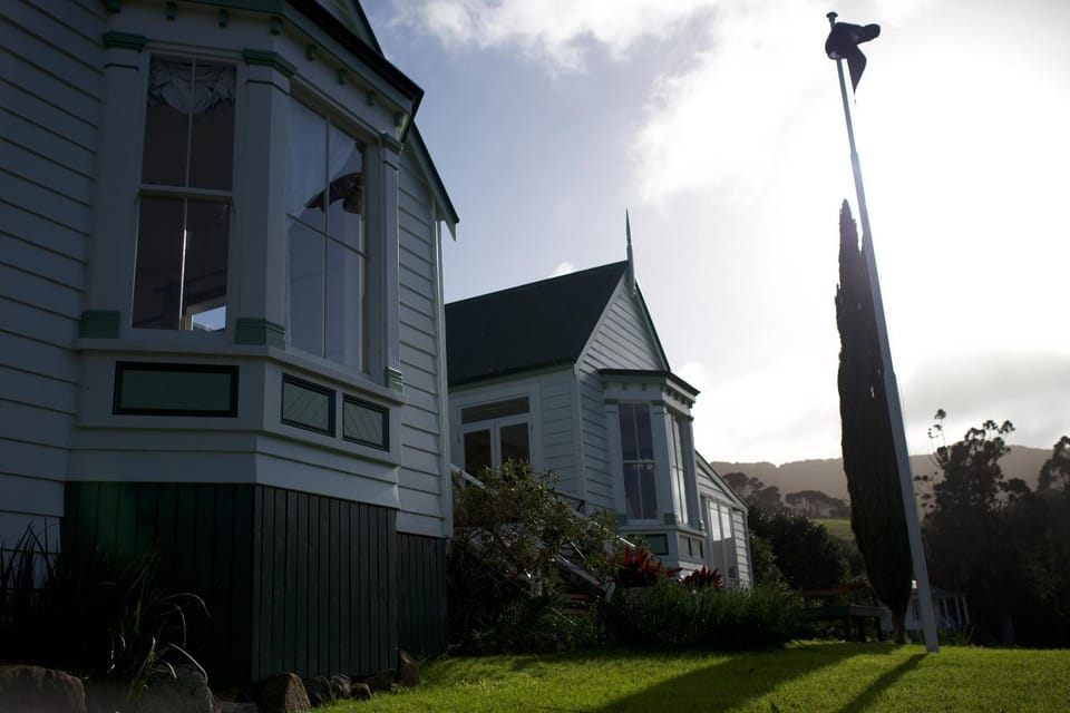 Glenfern Sanctuary Nature lodge in Auckland Region