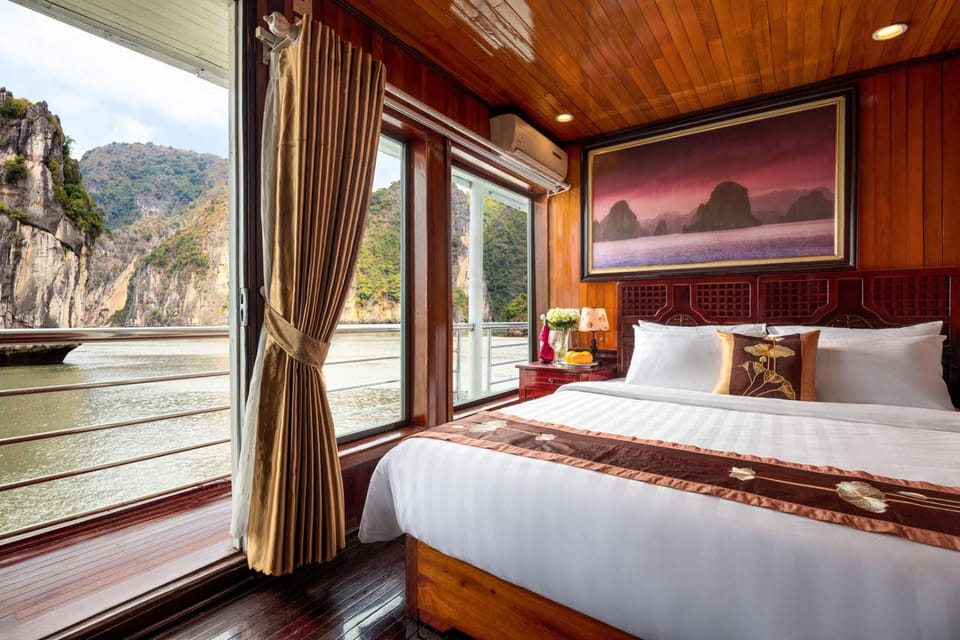 Cozy Bay Classic Cruise Docked boat in Laos