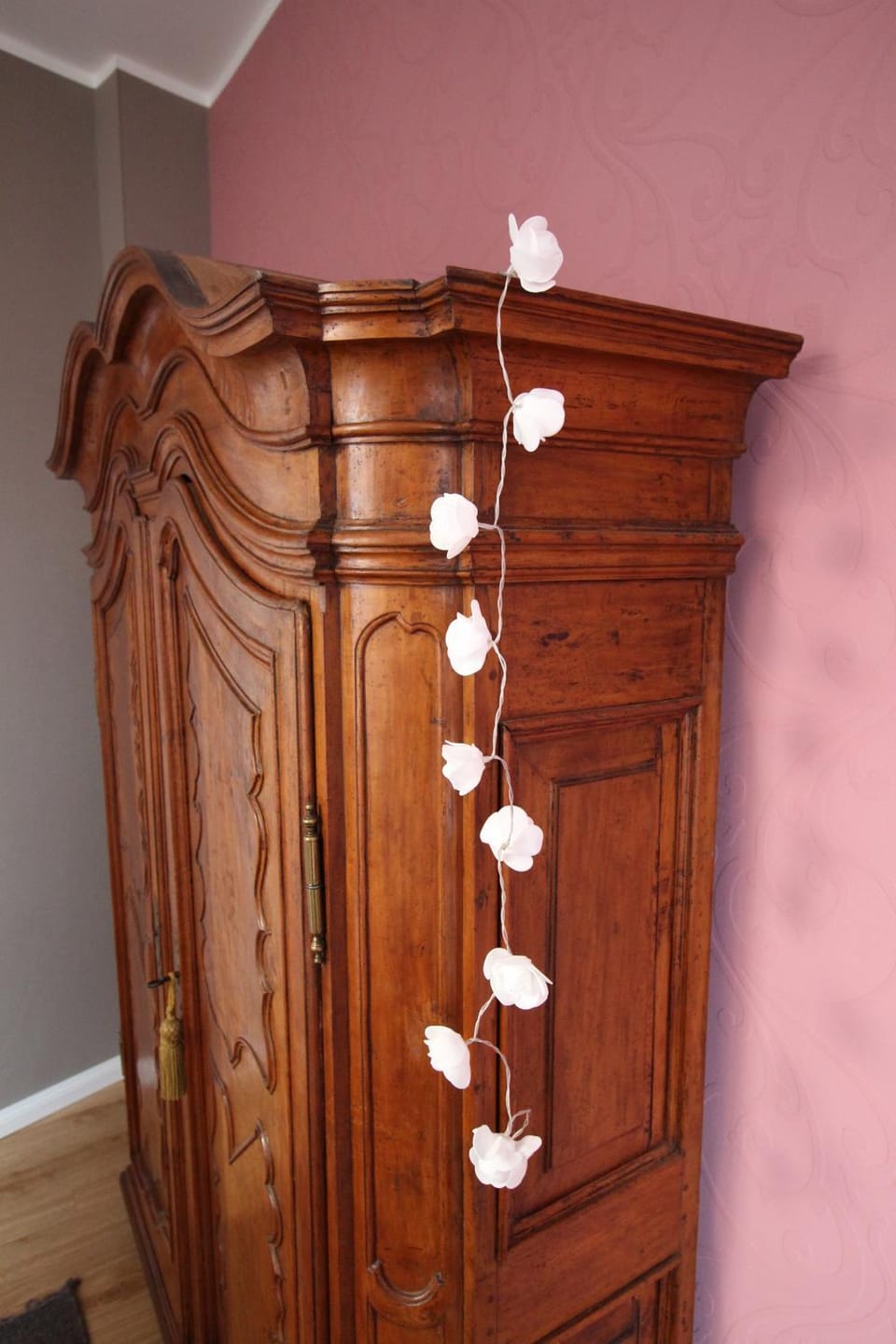 Decorative detail