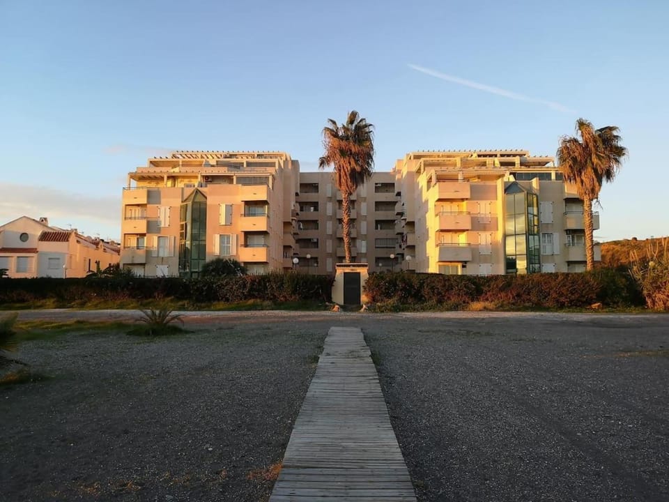 Property building, Off site