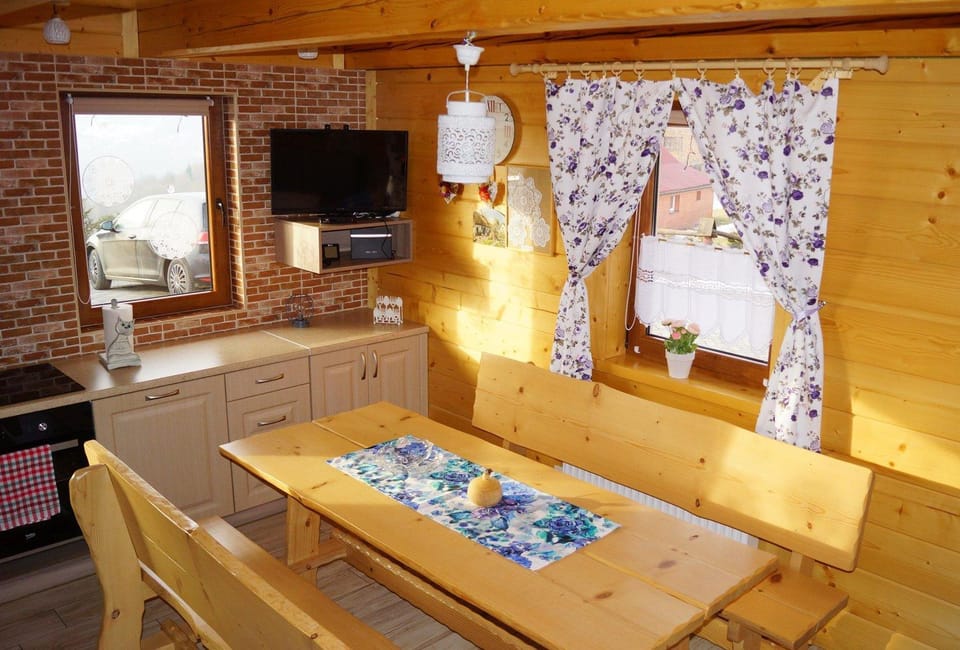 TV and multimedia, Kitchen or kitchenette, Living room, Seating area, Dining area, Evening entertainment, towels, towels
