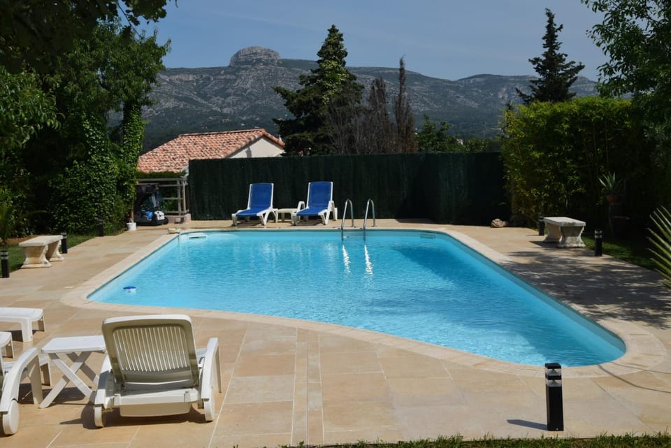 Les Glycines Villa in French Riviera