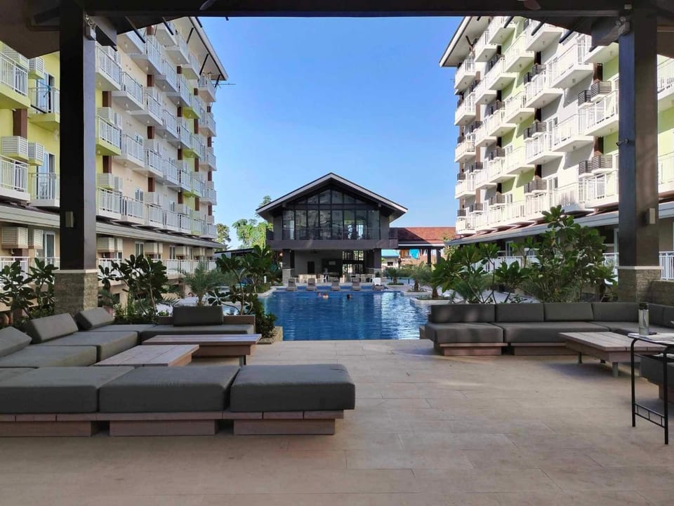 Anya and Carl's Comfy Apartment in Lapu-Lapu City