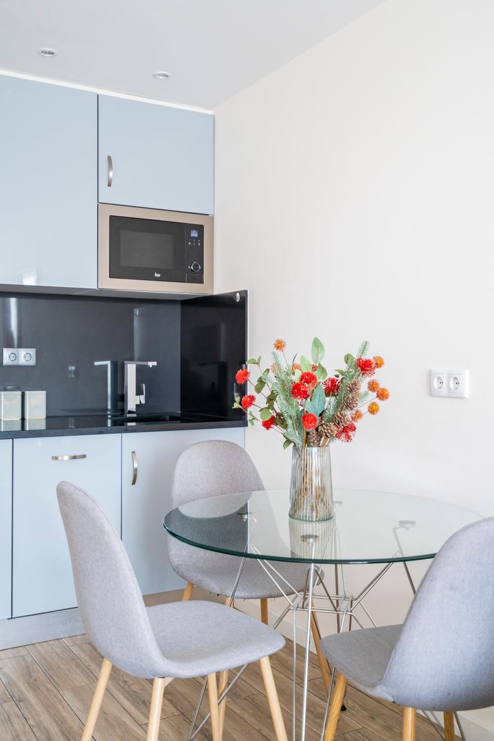 Kitchen or kitchenette, kitchen