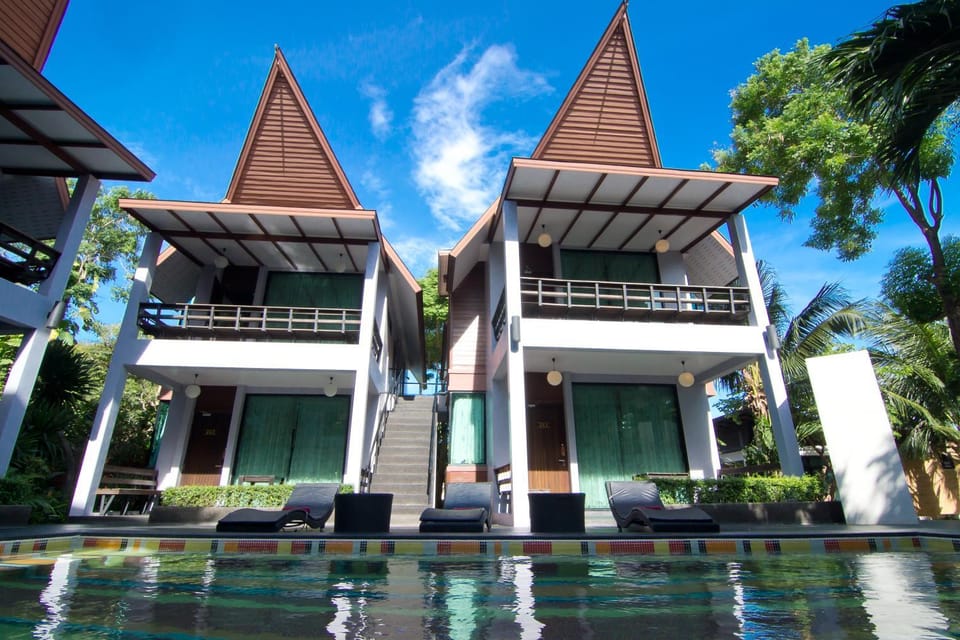Property building, Day