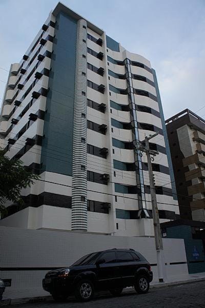 Lindo AP em andar alto, vista para o mar e mesmo andar da piscina Apartment in Maceió