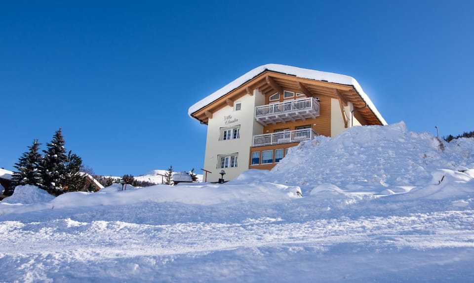 Property building, Winter