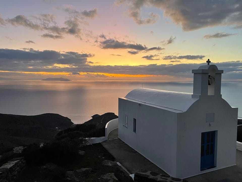 Sunrise dream Apartment in Kea-Kythnos