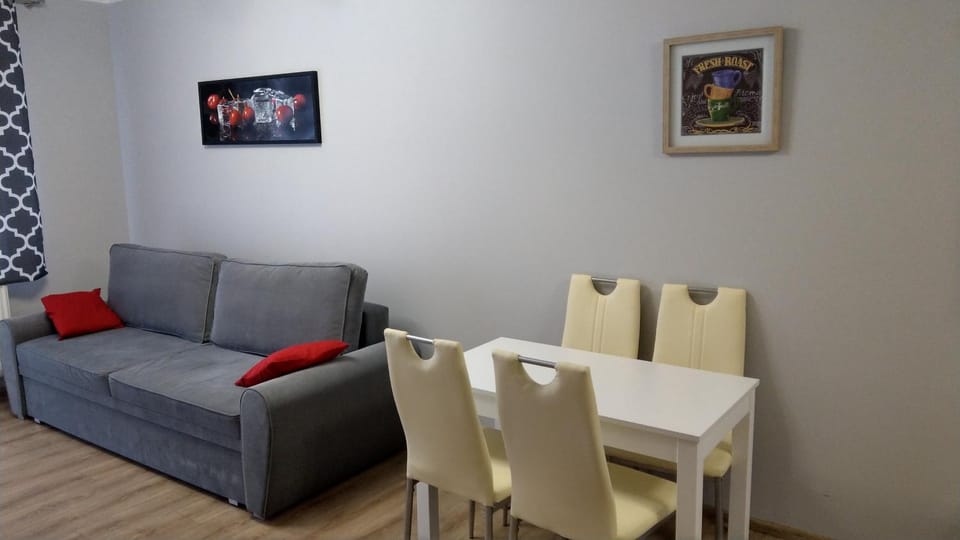 Apartament Marzenie 6 - Opole Apartment in Czechia