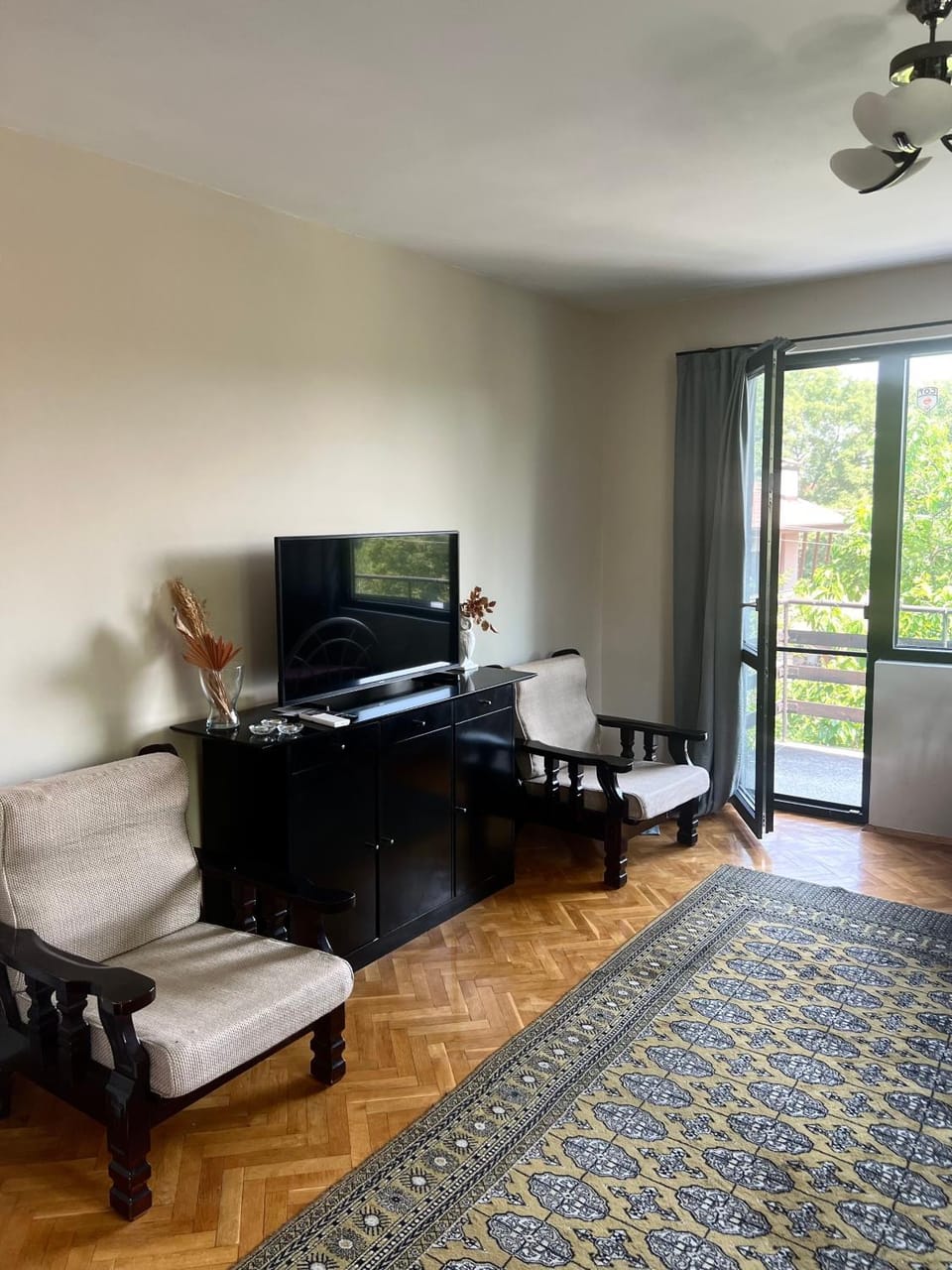 Communal lounge/ TV room, TV and multimedia, Seating area, Evening entertainment