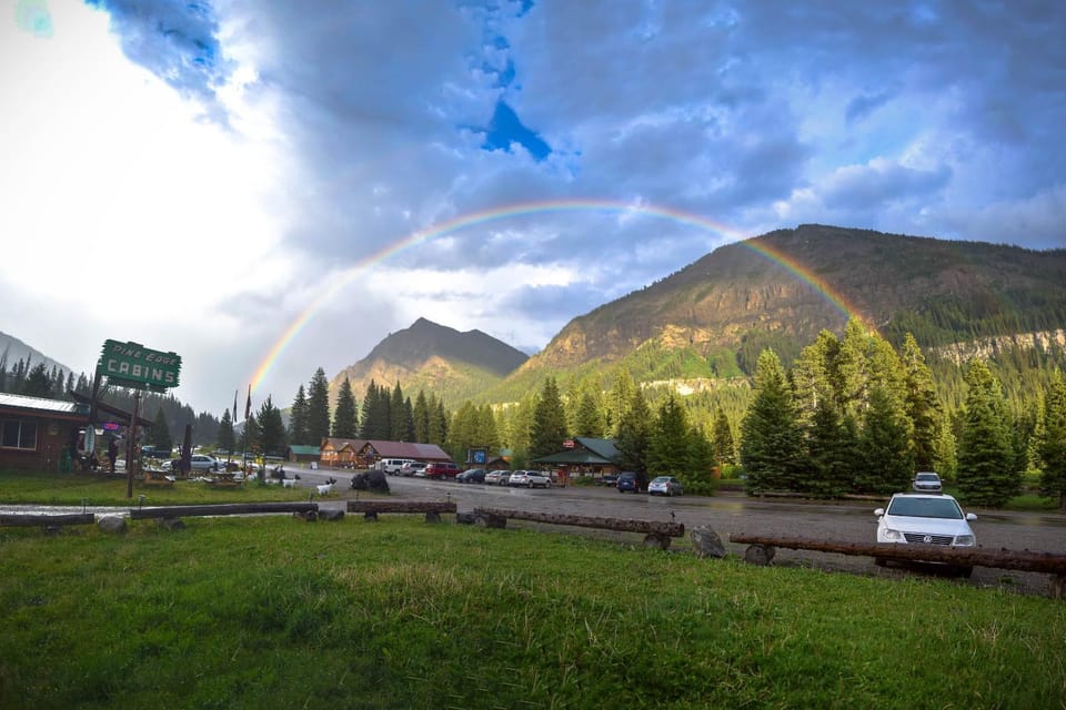 Silver Gate Lodging Motel in Cooke City-Silver Gate