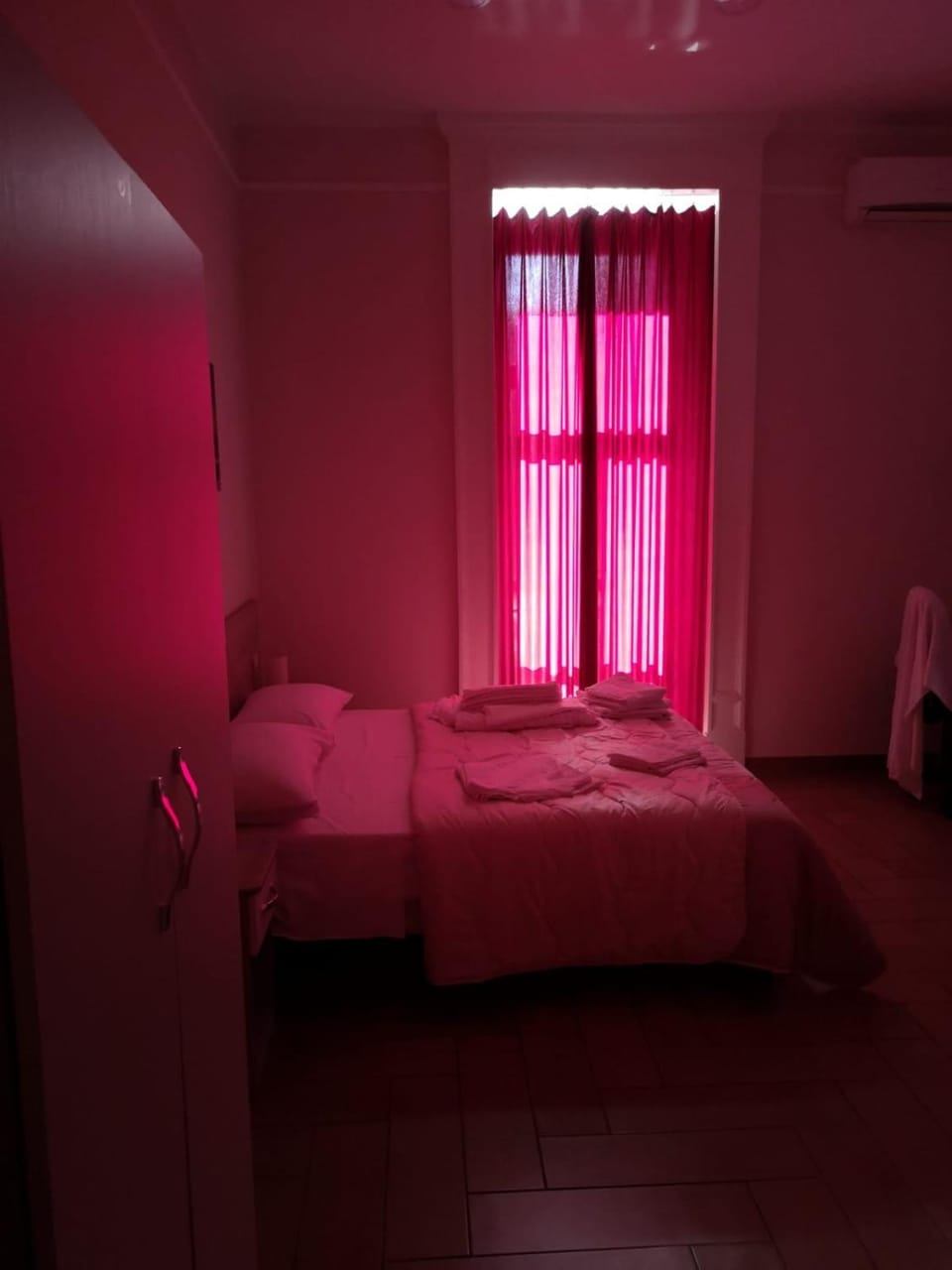 Bed, Photo of the whole room, Bedroom, towels, air conditioner