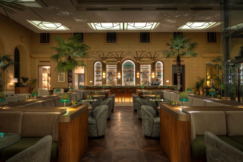 Lounge or bar