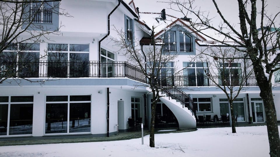 Property building, Day, Winter