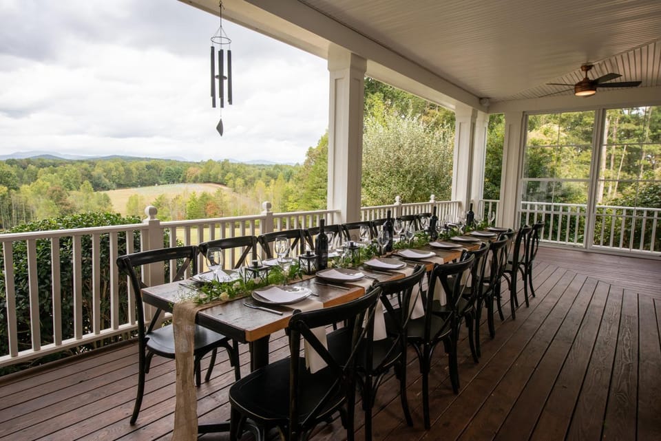 Patio, Restaurant/places to eat, View (from property/room), Dining area