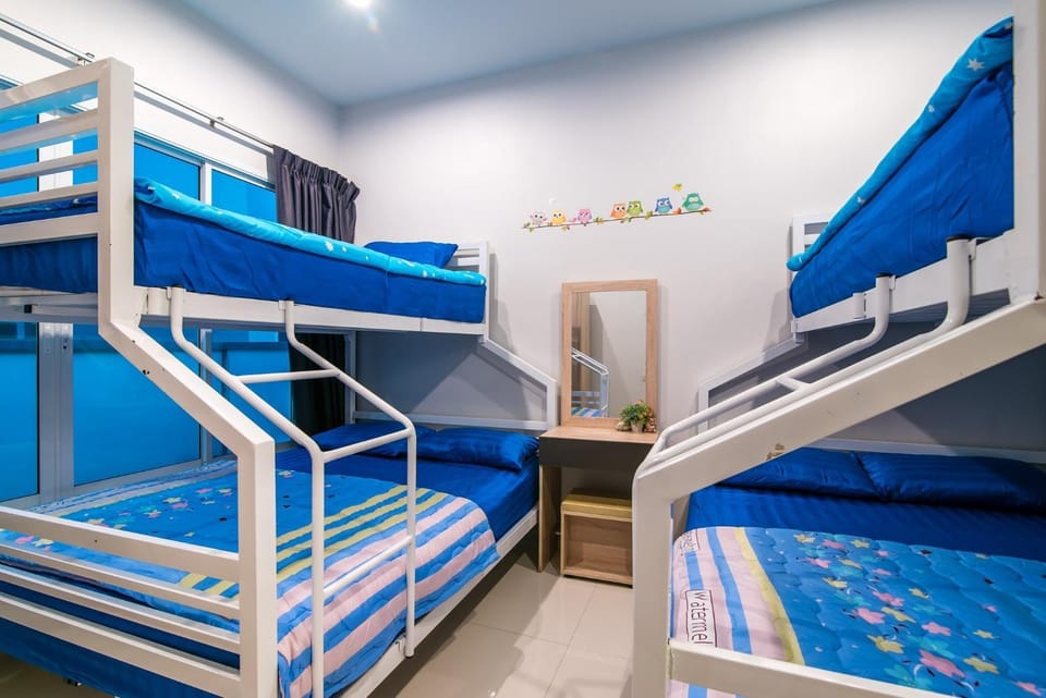 bunk bed