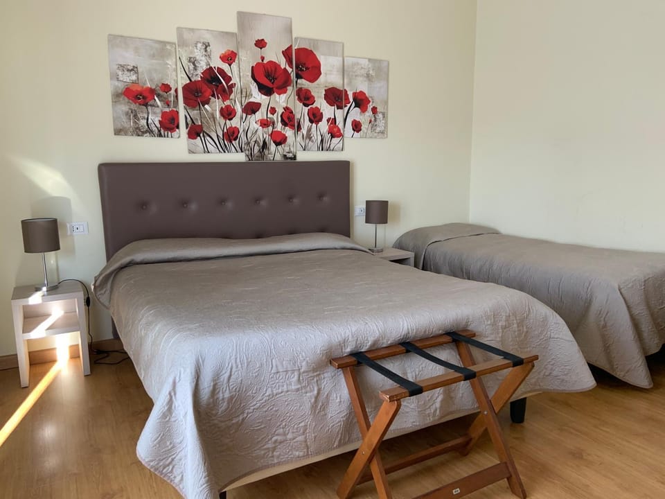 La Lanterna Bed and Breakfast in Garda