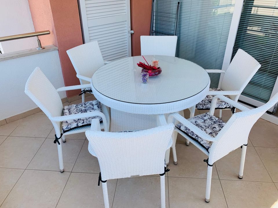 Balcony/Terrace, Balcony/Terrace